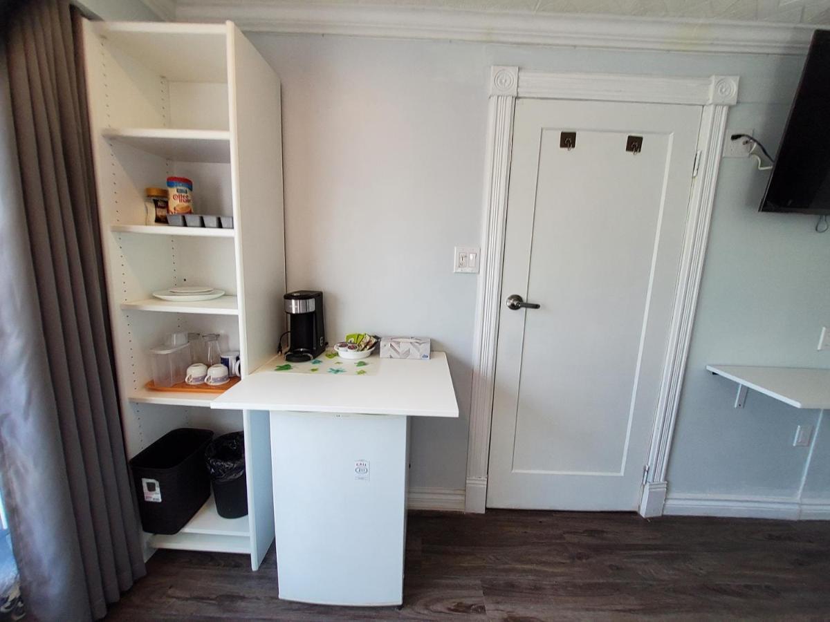 Renovated Cozy Bedroom With Private Washroom Toronto Exterior foto